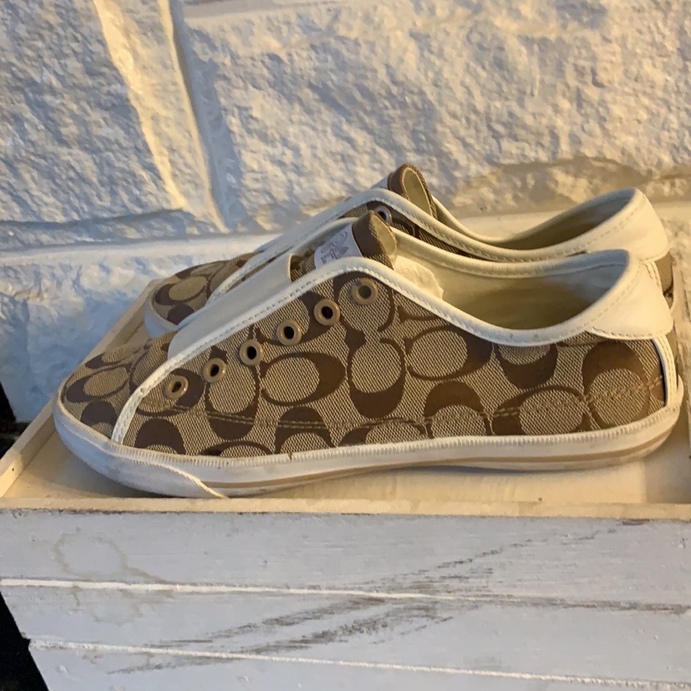 Vintage Coach shoes flats - Picture 5 of 6